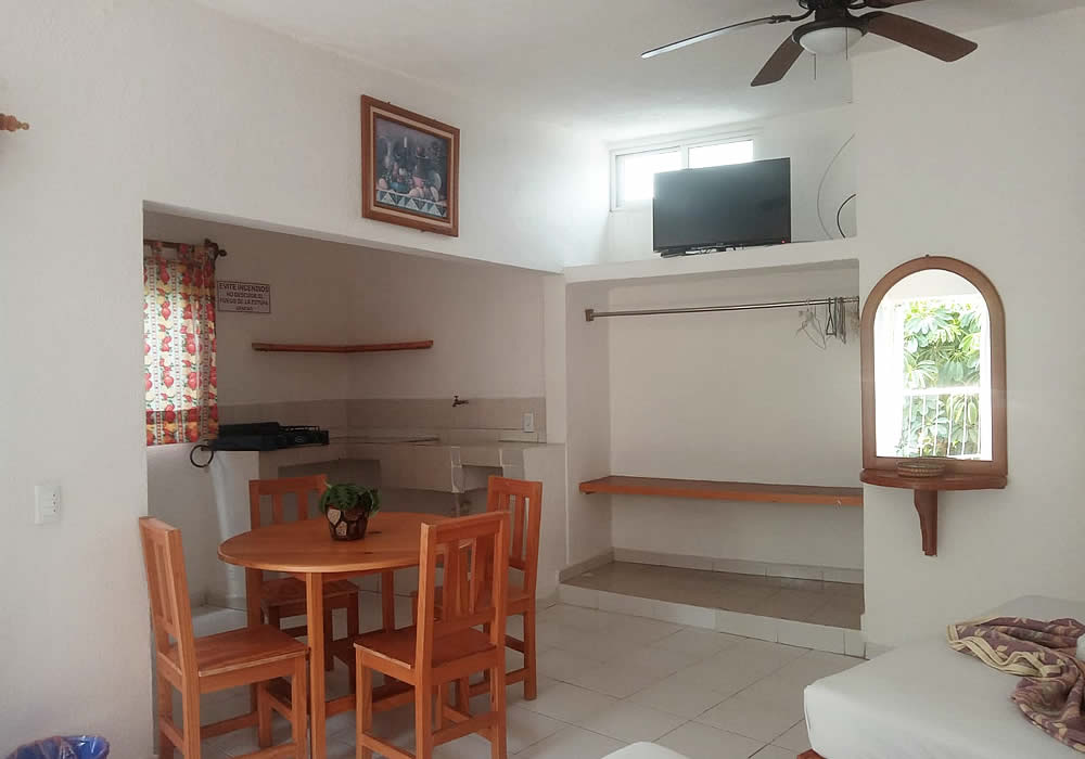Habitación Triple con Cocineta